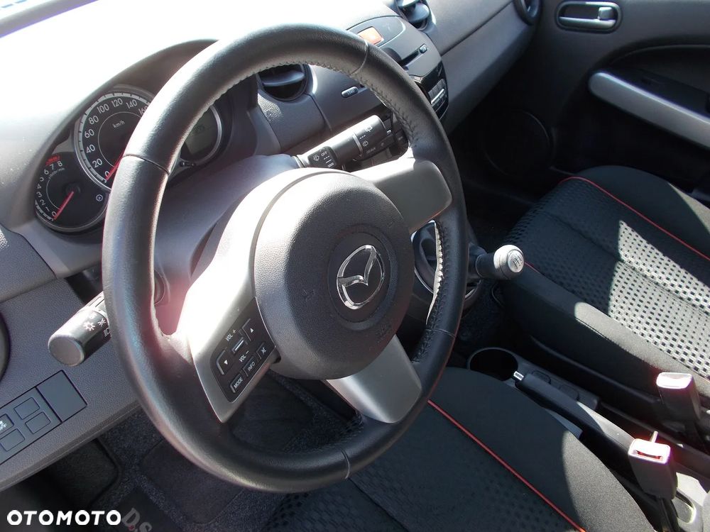 Mazda 2 1.3 MZR Active - 20