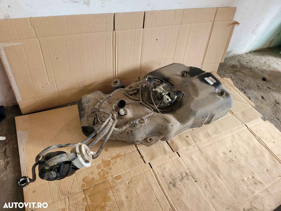 Rezervor Cu Pompa Adblue Mercedes ML GLE W166 X166 3.0 Cdi An 2011-2019 Cod A - 4