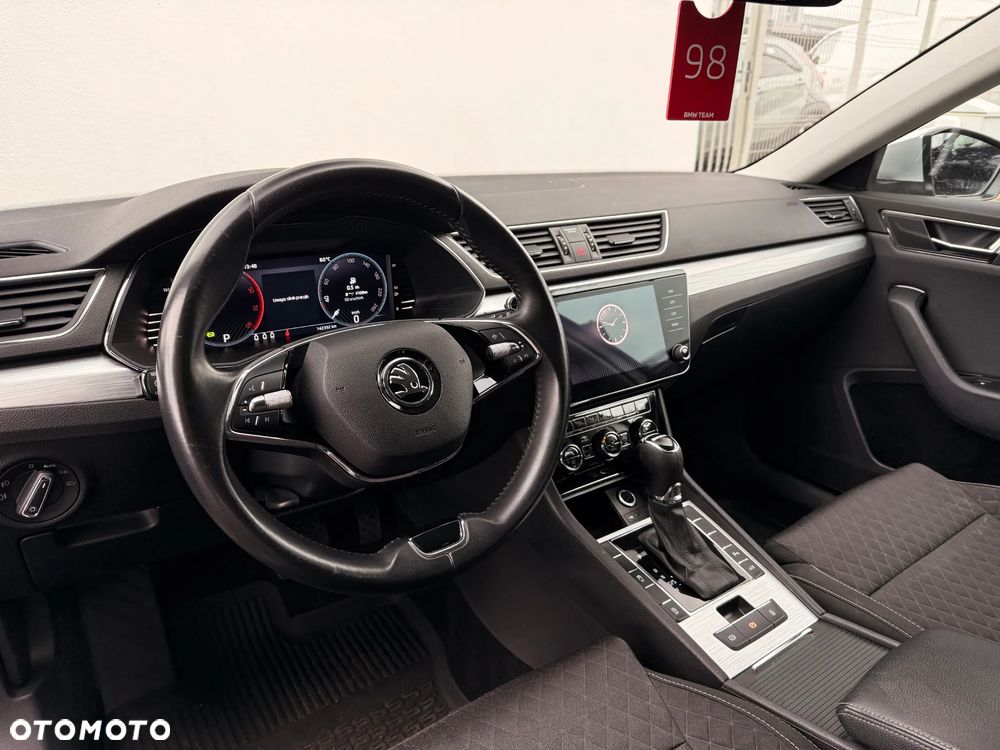 Skoda Superb 2.0 TDI SCR Ambition DSG - 16