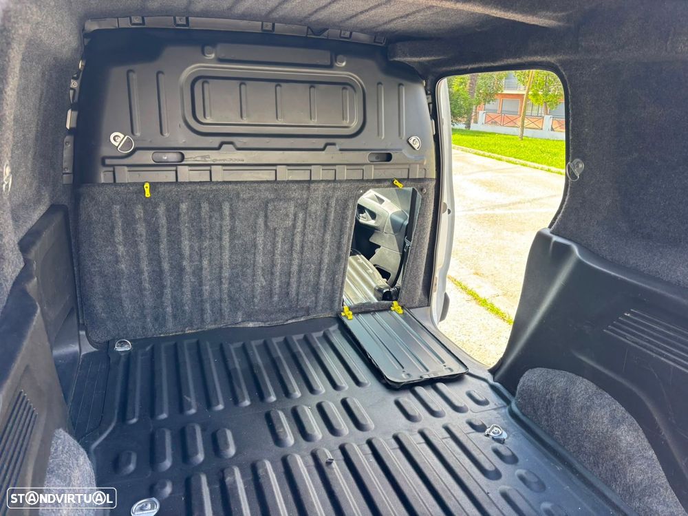 Opel Combo 1.5 CDTi 102cv L1 H1 ENJOY - AC - IVA DEDUTÍVEL - 16