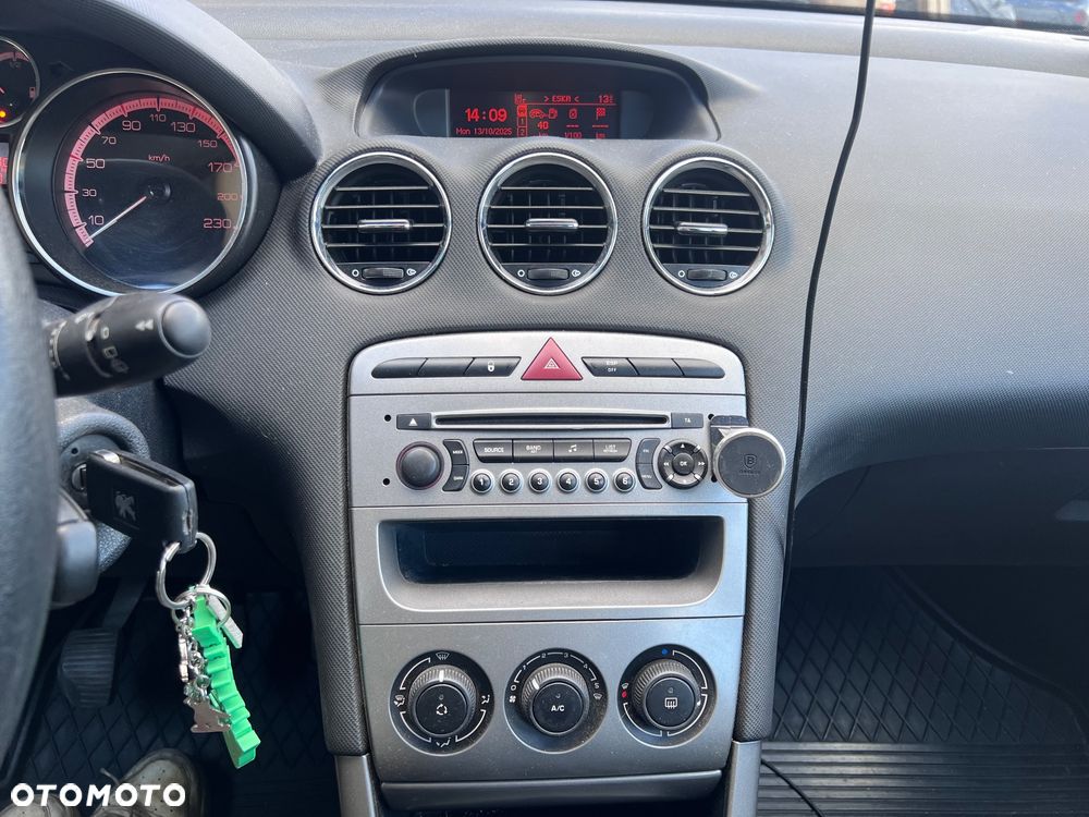 Peugeot 308 - 10
