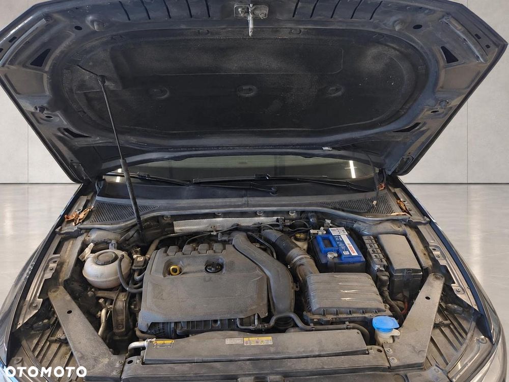 Volkswagen Passat 1.5 TSI EVO Business DSG - 14