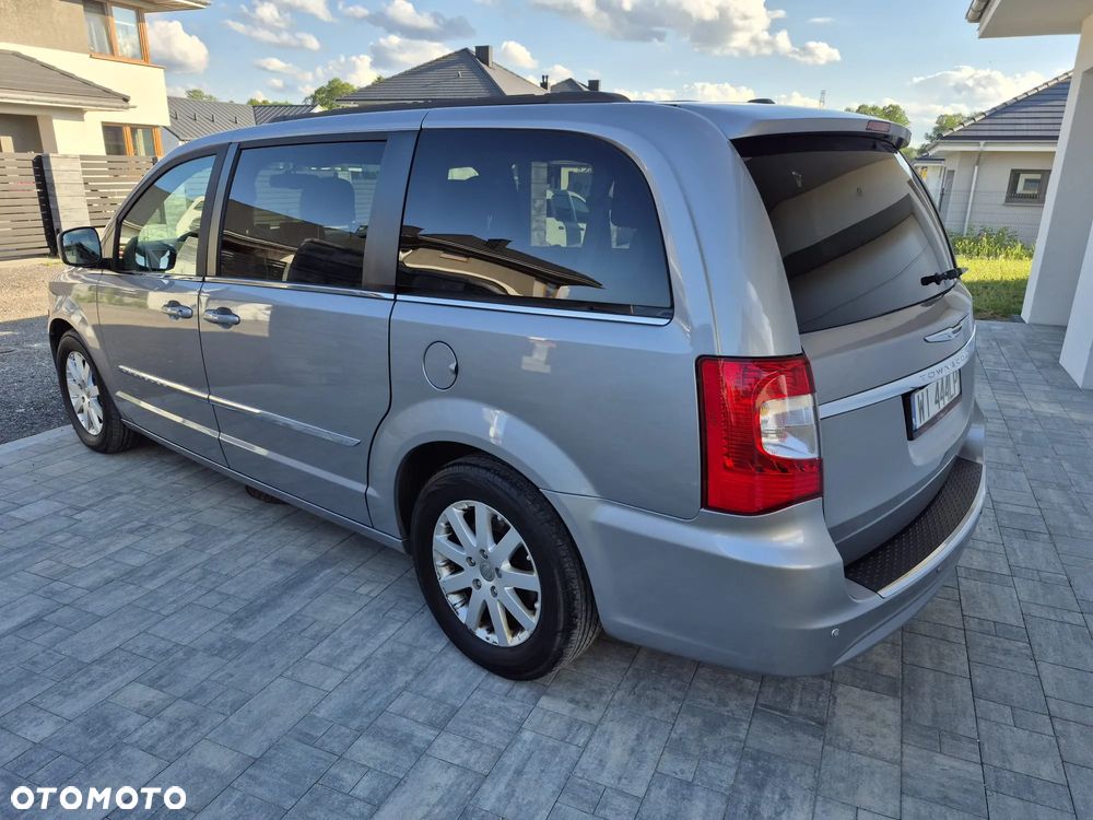 Chrysler Town & Country 3.6 Touring - 7