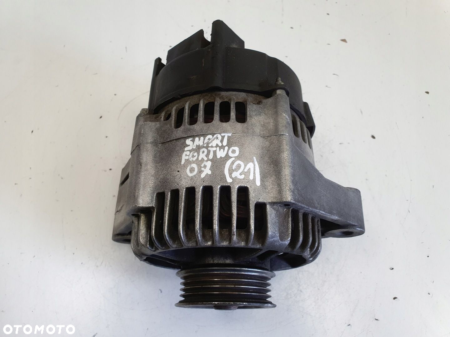 Smart ForTwo 0.7 T turbo ALTERNATOR 63321658 denso 75A - 7