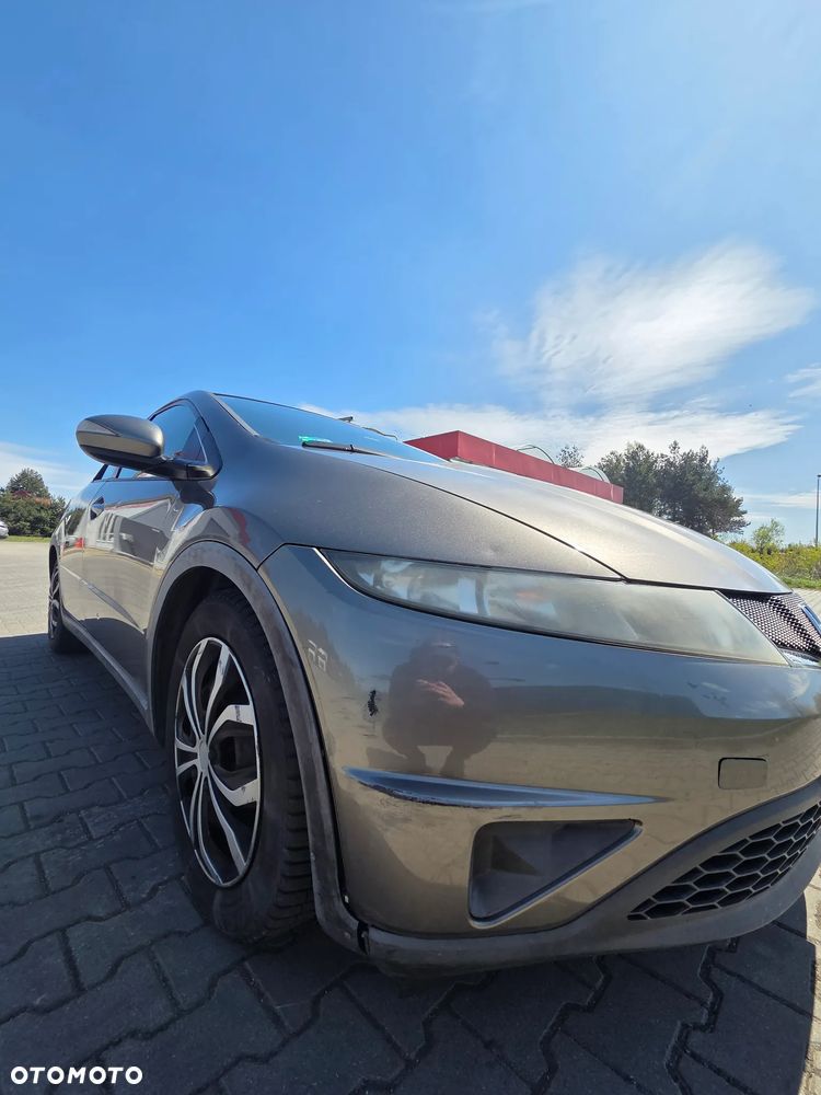 Honda Civic 1.8 Comfort - 6