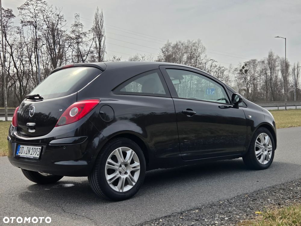 Opel Corsa 1.4 16V Catch me now - 4