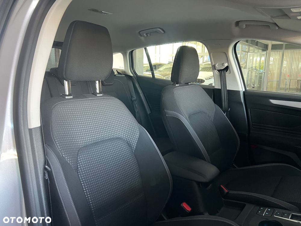 Ford Focus 2.0 EcoBlue Titanium - 39