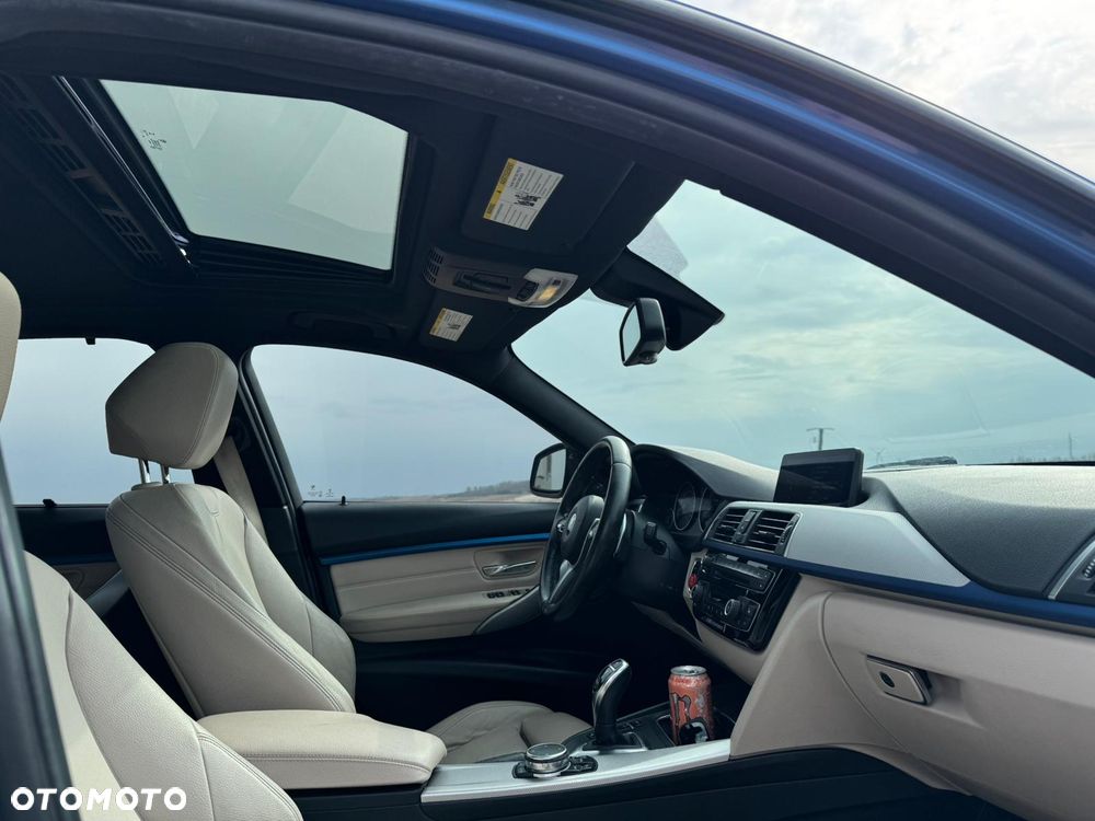 BMW Seria 3 340i xDrive Edition M Sport Shadow - 26