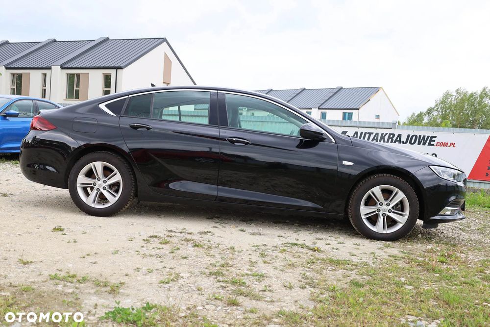 Opel Insignia 1.5 T Elite S&S - 10