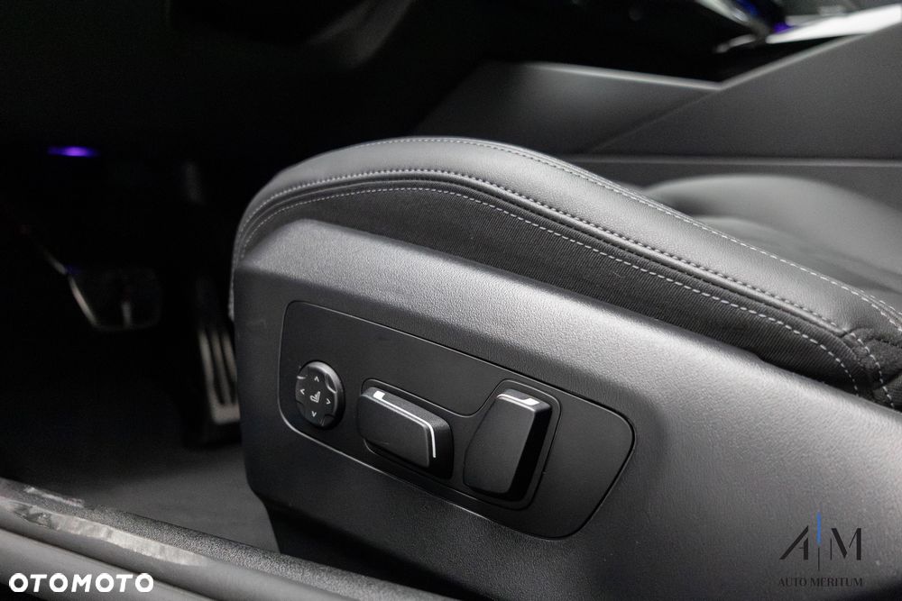 BMW Seria 5 520d xDrive - 30