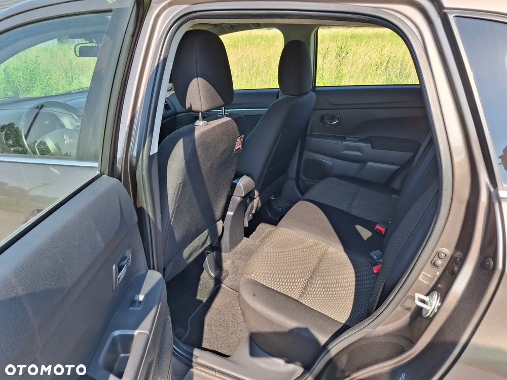 Mitsubishi ASX 1.6 Invite - 15