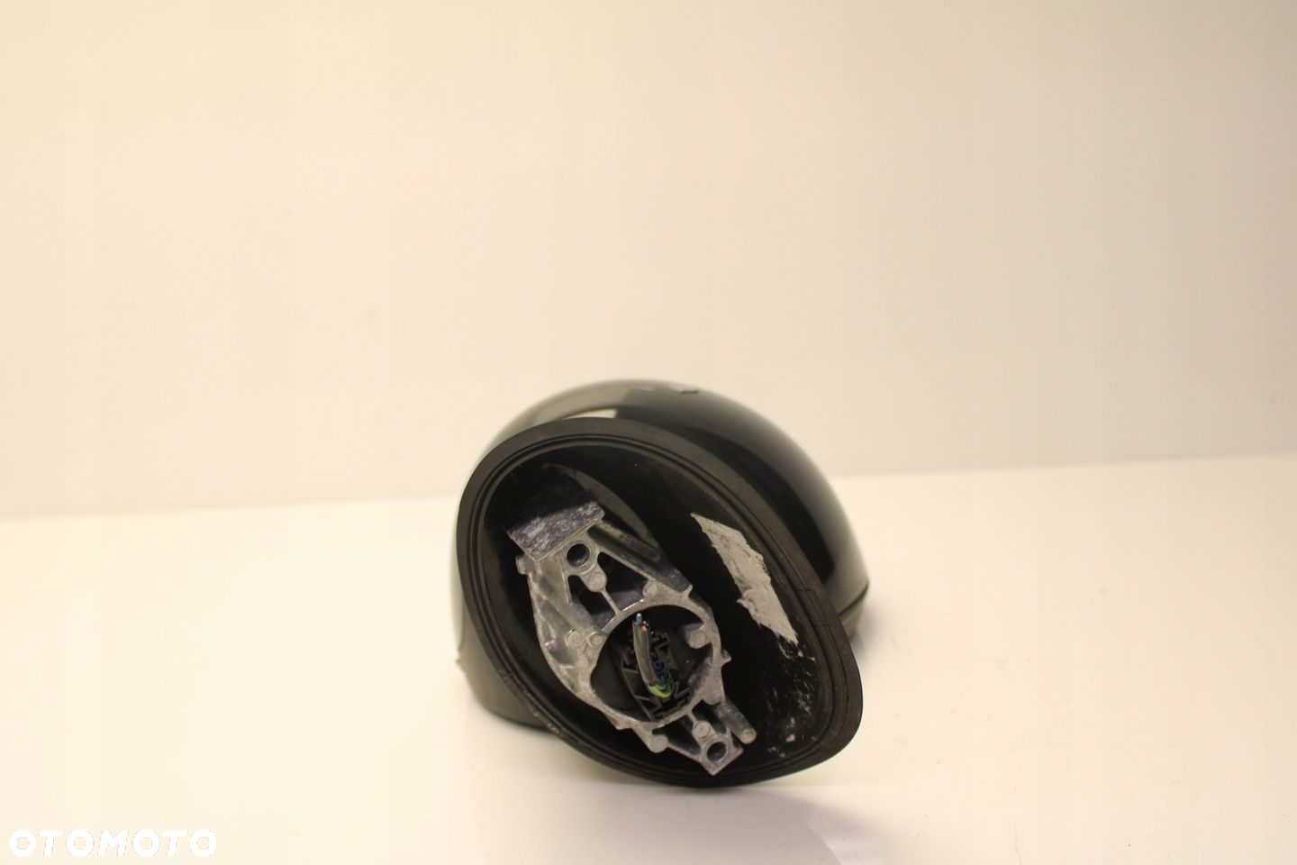 LUSTERKO LEWE MINI PACEMAN R61 2012R- 5 PIN B11 - 3