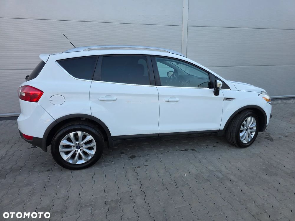 Ford Kuga 2.0 TDCi 4x4 Titanium - 8