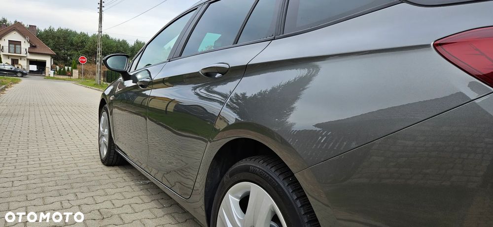 Opel Astra - 11
