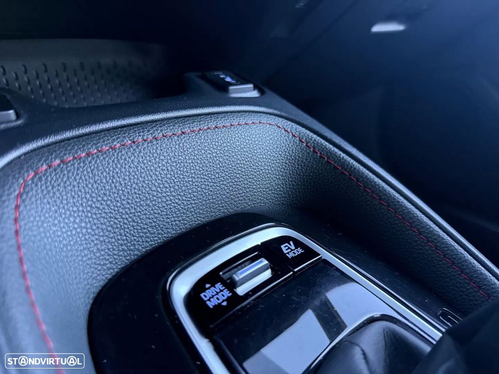 Toyota Corolla 1.8 Hybrid Comfort+P.Sport - 18