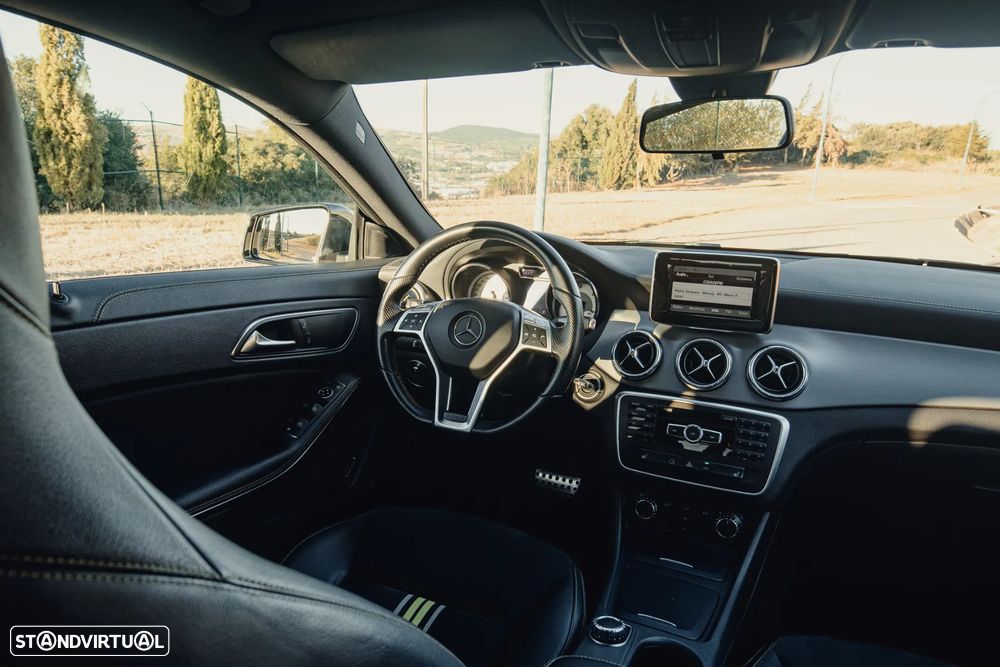 Mercedes-Benz CLA 220 - 34