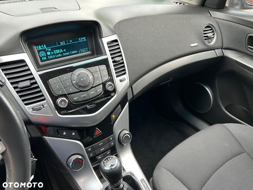Chevrolet Cruze 1.8 LTZ - 20