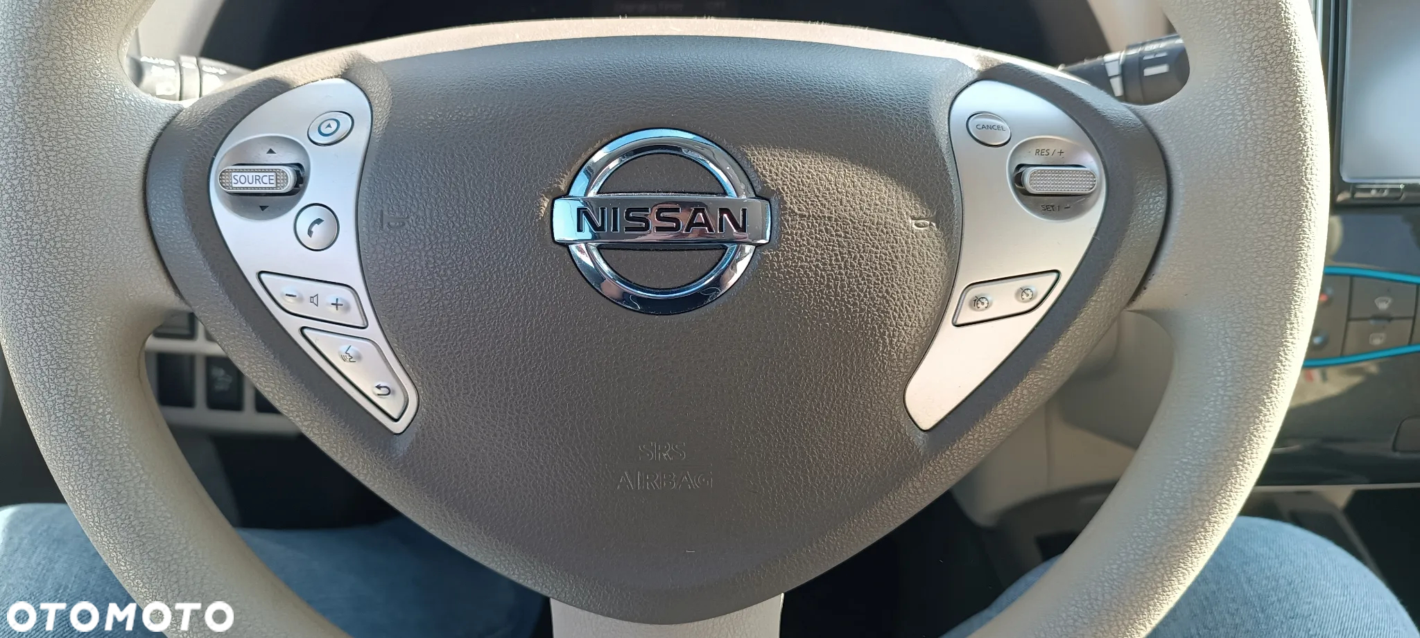 Nissan Leaf Standard - 32