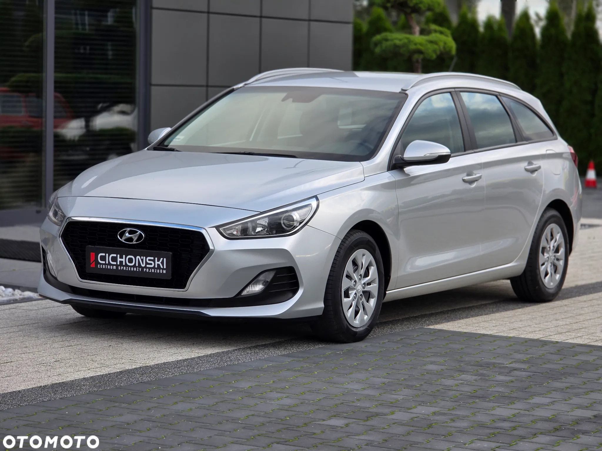 Hyundai i30 1.6 D Comfort - 4