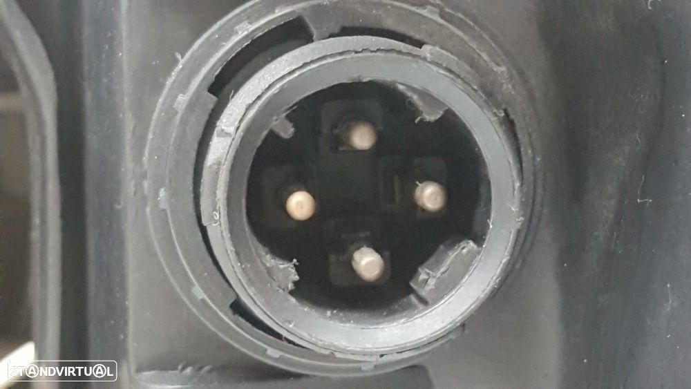 FAROL DIREITO BMW SERIE 3 BERLINA (E36) 325TD - 2