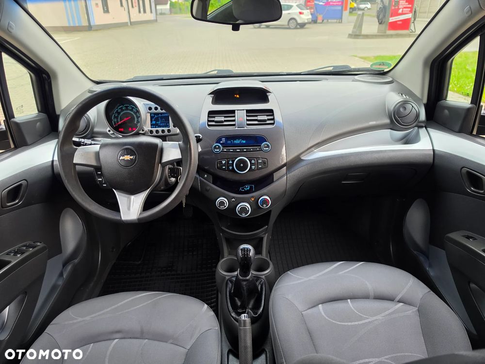 Chevrolet Spark 1.2 LT - 8