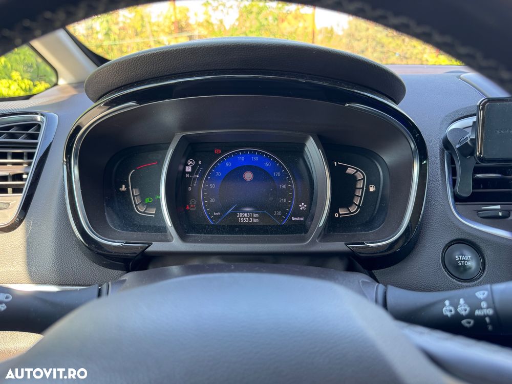 Renault Espace BLUE dCi 160 EDC BUSINESS EDITION - 10