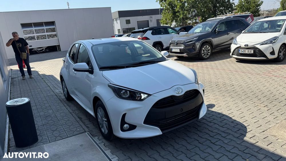 Toyota Yaris 1.5 VVT-i HSD Eco