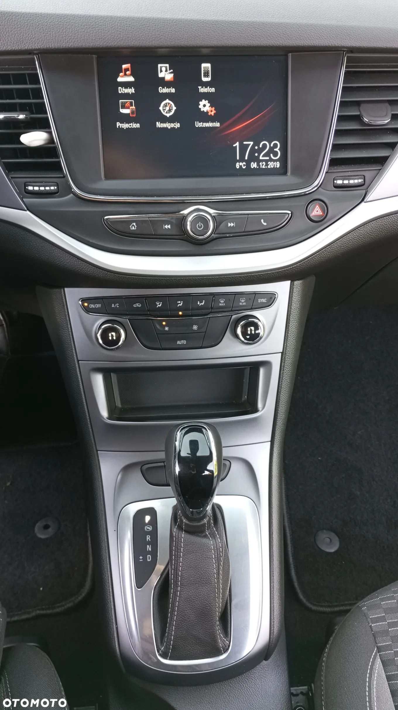 Opel Astra 1.4 Turbo Start/Stop Automatik Business Edition - 26