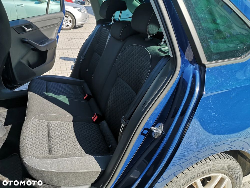 Skoda RAPID Spb 1.6 TDI DPF Emotion Plus - 12