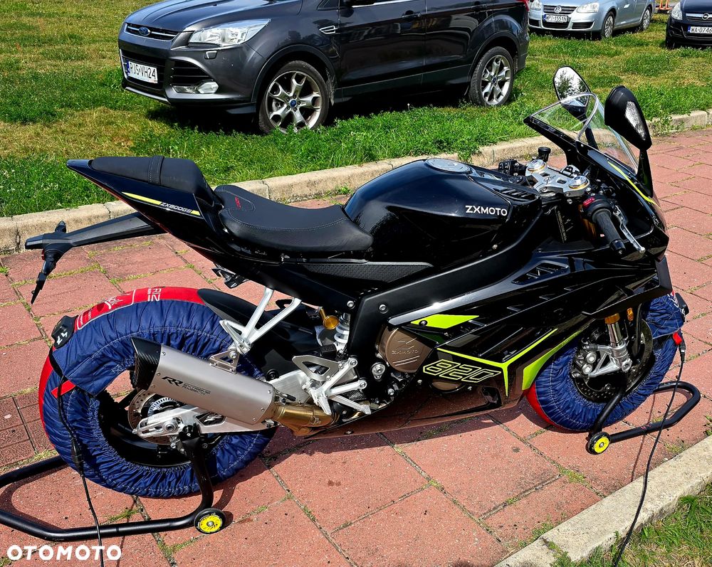 ZX MOTO 820RR - 13