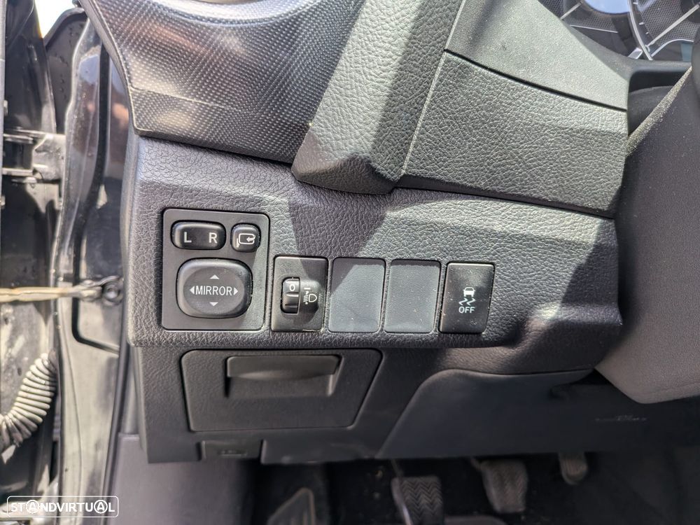 Toyota Auris Touring Sports 1.4 D-4D Com+P.Sport - 8