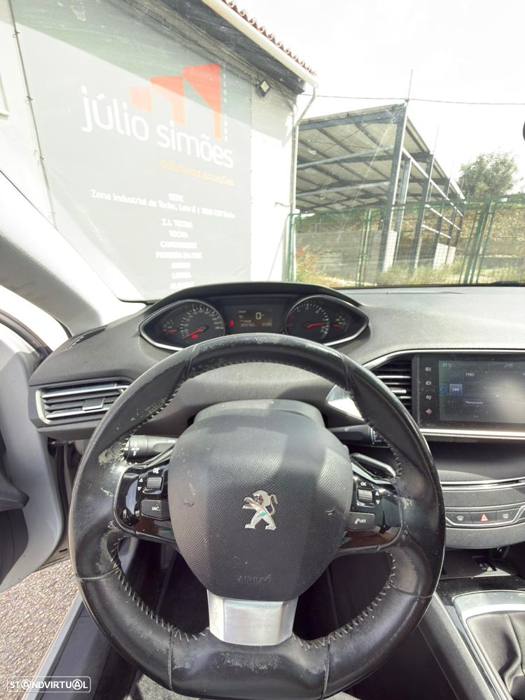 Peugeot 308 SW BlueHDi 120 Stop & Start Business-Line - 10