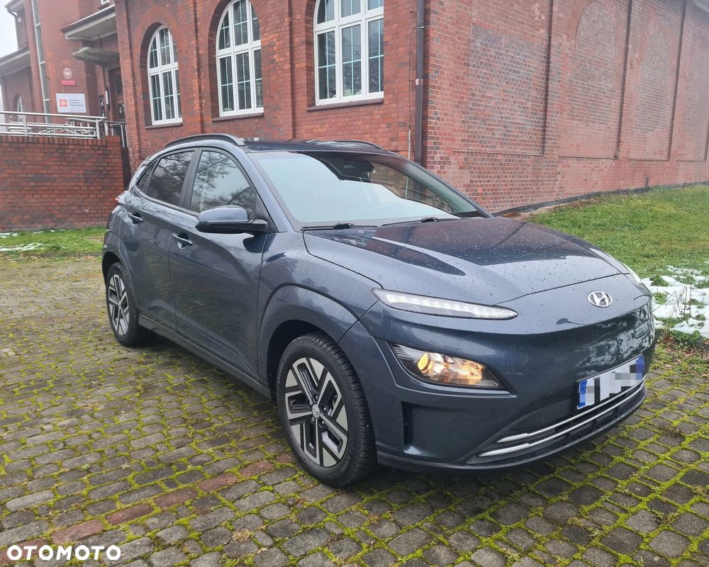 Hyundai Kona 39kWh Executive - 13