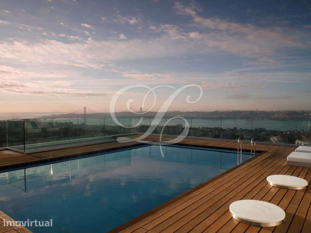 Apartamento T4 c/ Vista para o Rio Tejo | Empreendimento Sky Restelo - Grande imagem: 2/30