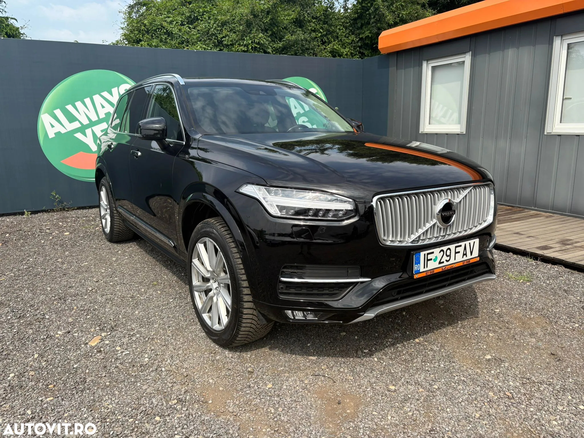 Volvo XC 90 D5 AWD Kinetic - 4