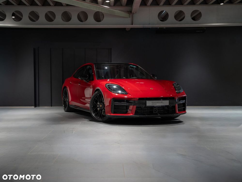 Porsche Panamera GTS - 7