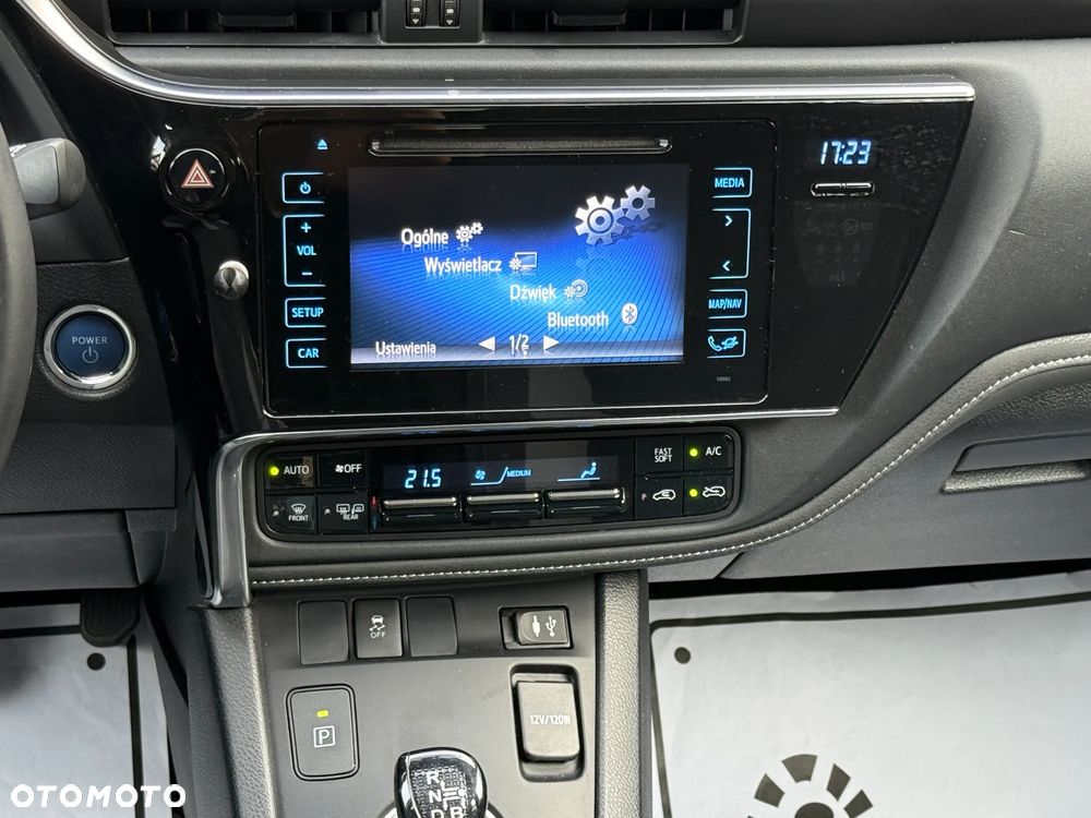 Toyota Auris - 6