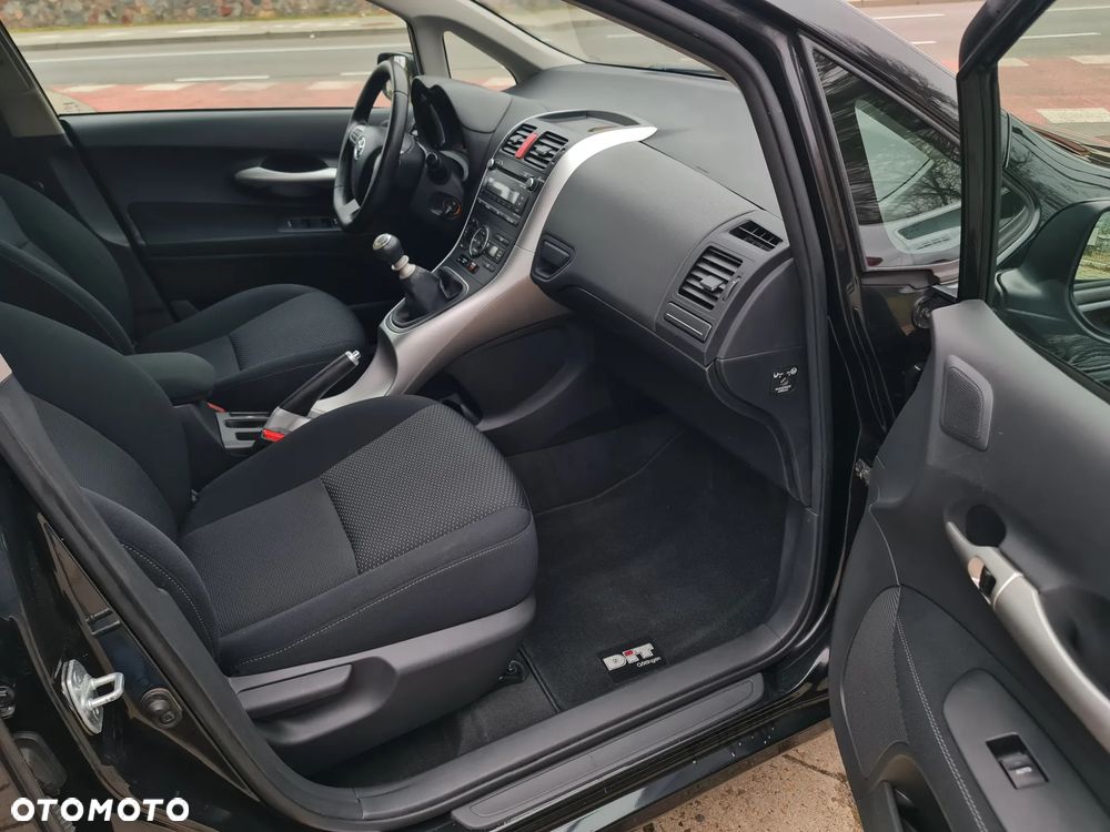 Toyota Auris 1.33 VVT-i Life - 20