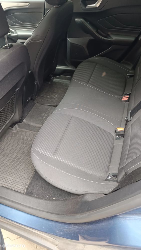 Ford Focus - 10