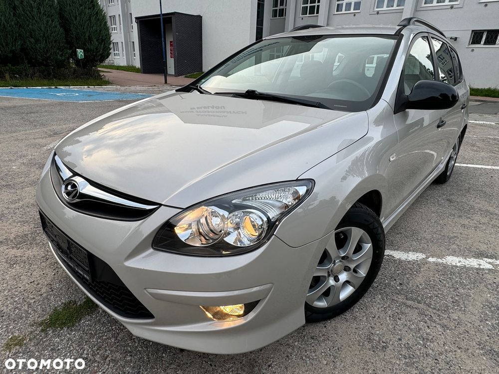 Hyundai i30 1.4 Team 08 - 8