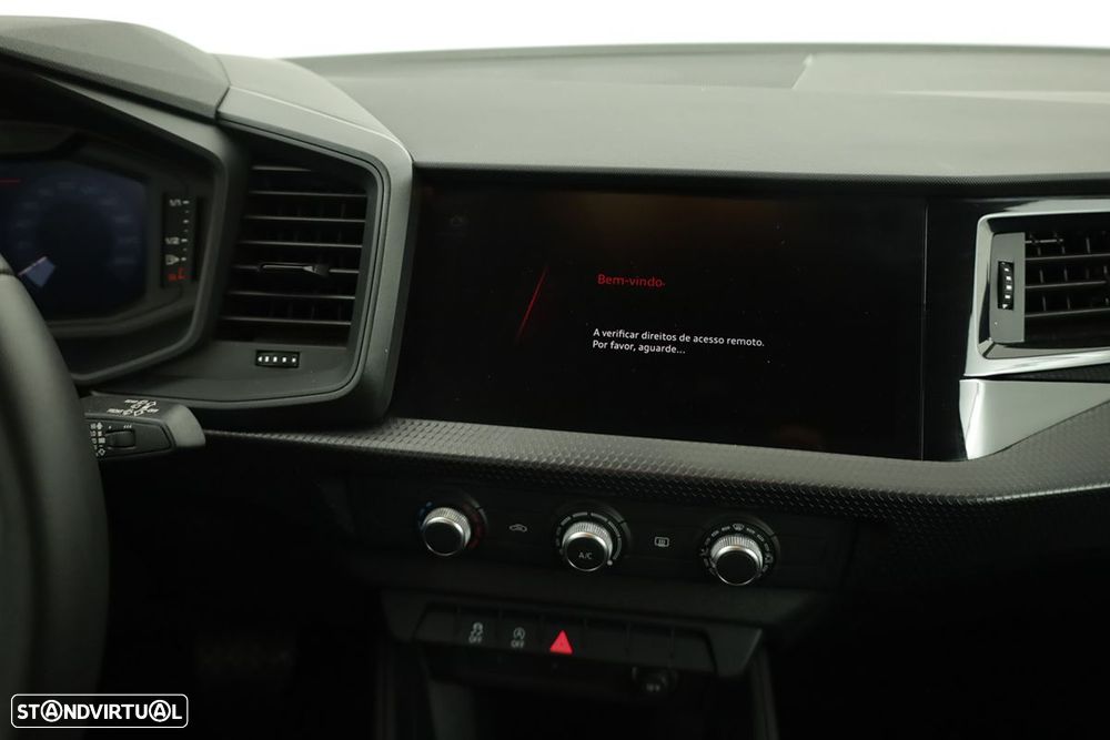 Audi A1 Sportback 30 TFSI Advanced S tronic - 9