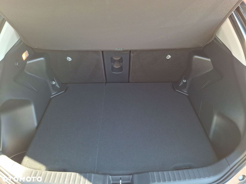 Toyota Yaris Cross - 13