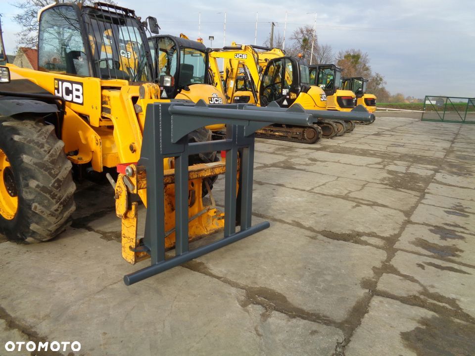 Chwytak do Big Bagów Q-FIT ładowarka JCB Zawiesie - 1