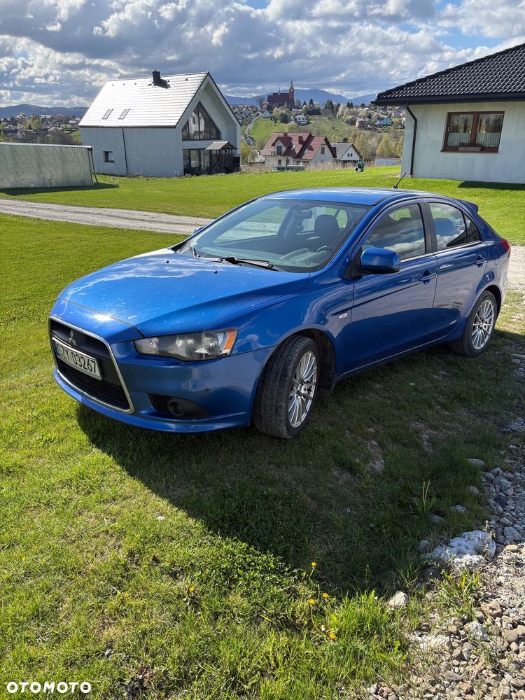 Mitsubishi Lancer - 1
