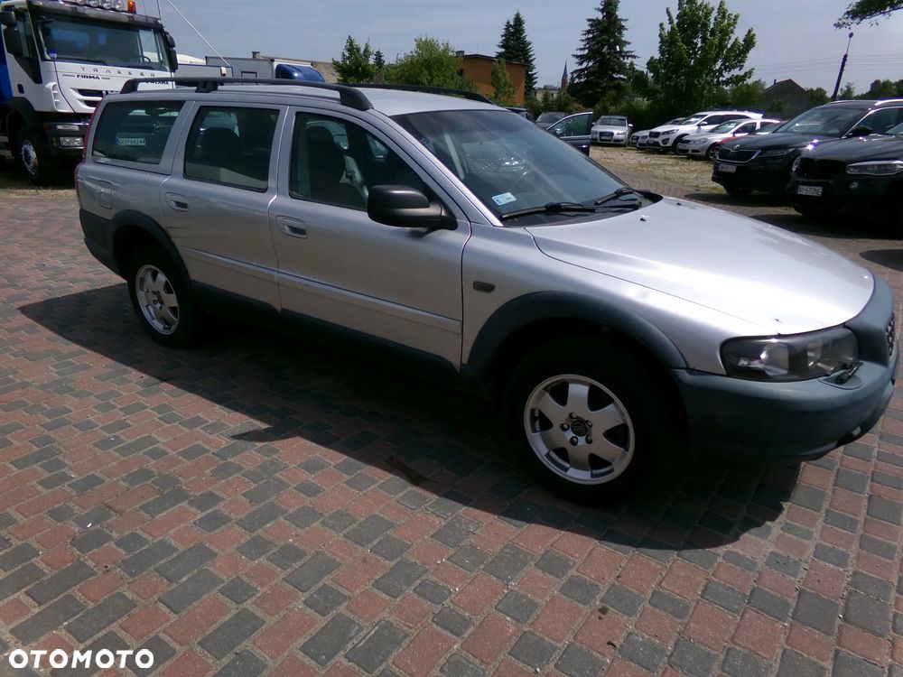 Volvo V70 XC Cross Country 2.4 AWD - 3