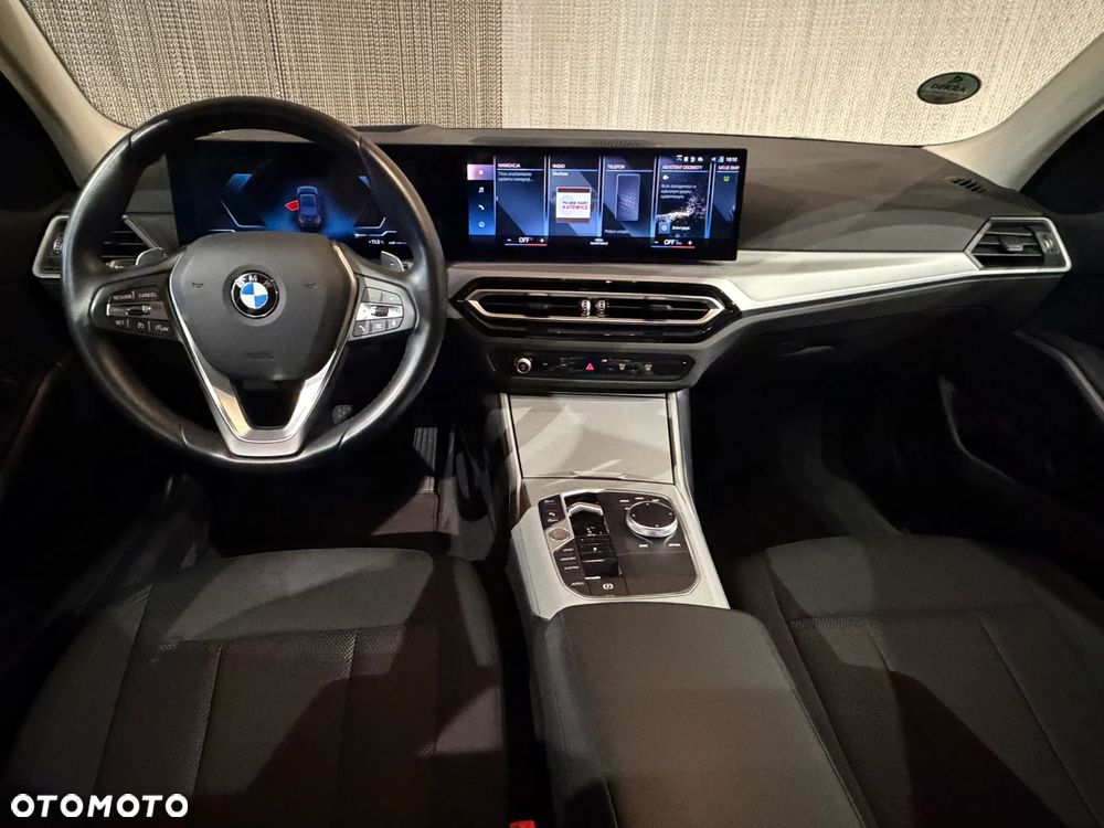 BMW Seria 3 318i - 6