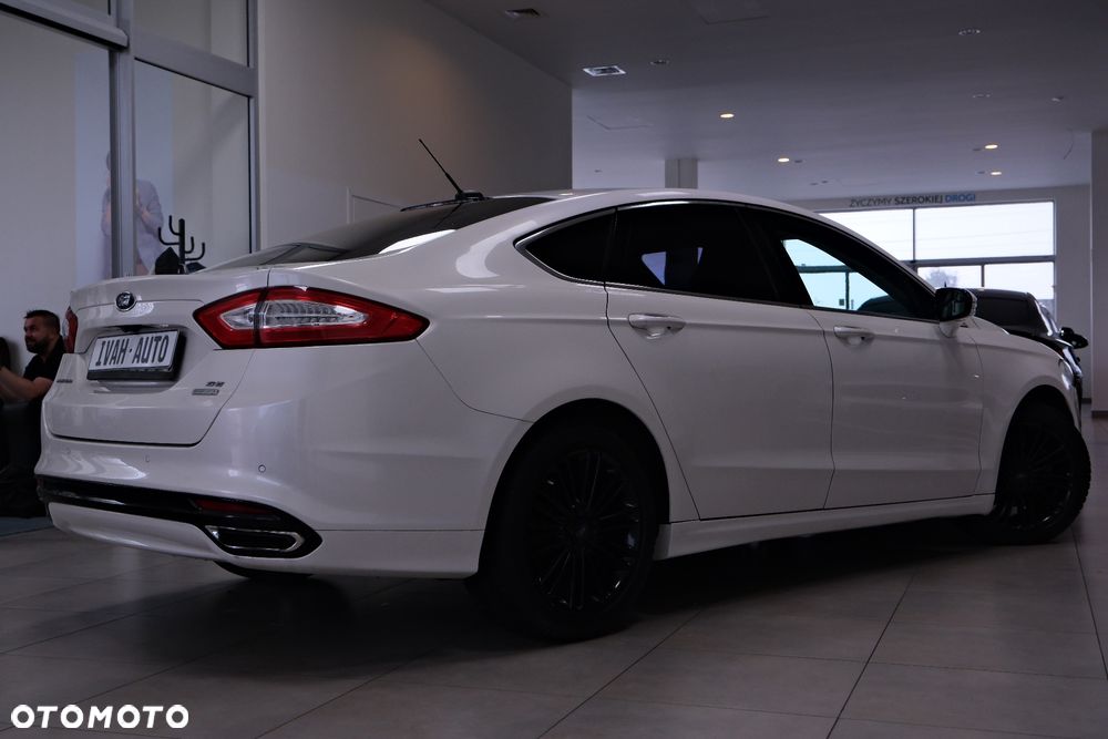 Ford Fusion - 6