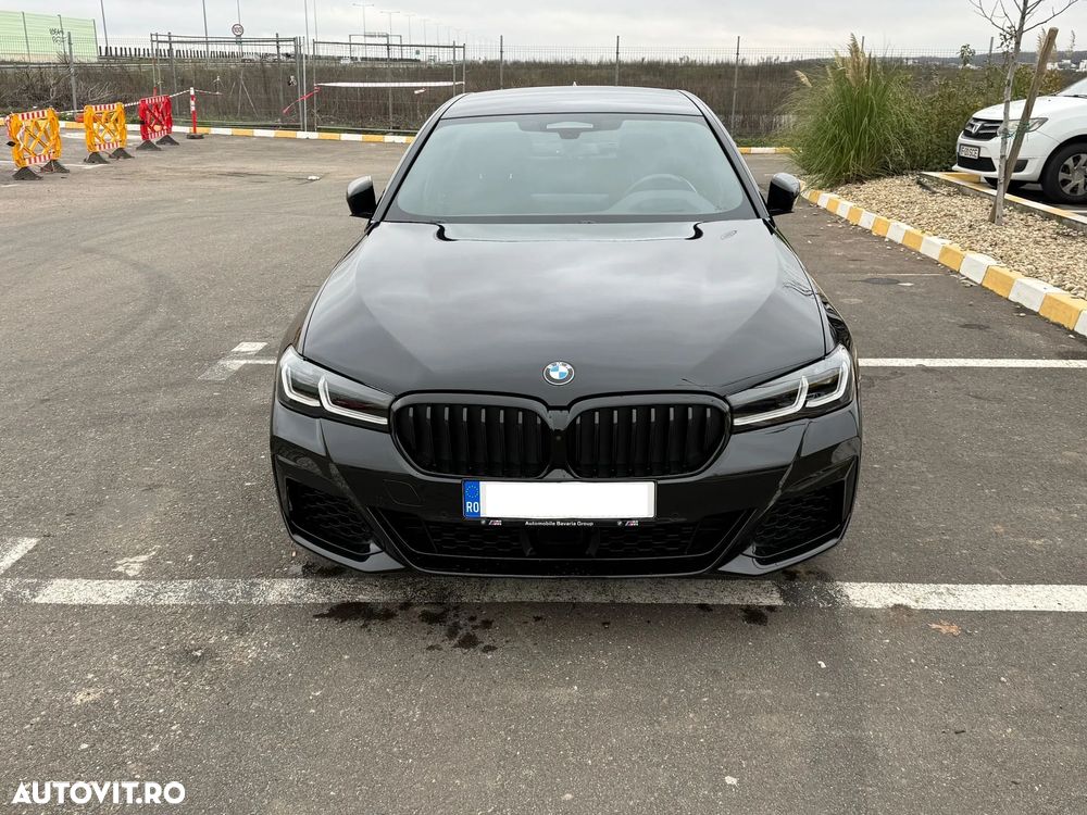 BMW Seria 5 530i xDrive Aut. - 1