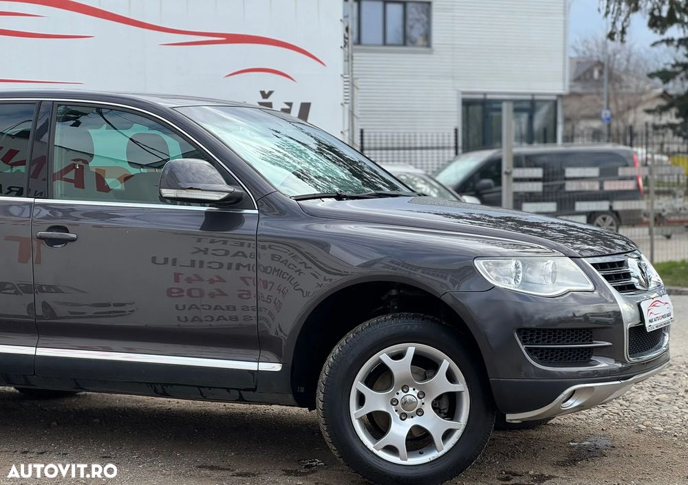 Volkswagen Touareg 2.5 R5 TDI DPF Aut. - 12