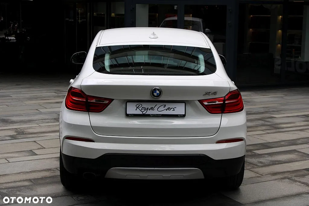 BMW X4 xDrive20i xLine - 8
